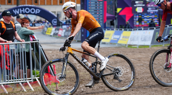 ¿Desproporcionado? Así ha sido la descalificación de Mathis Azzaro en Leogang